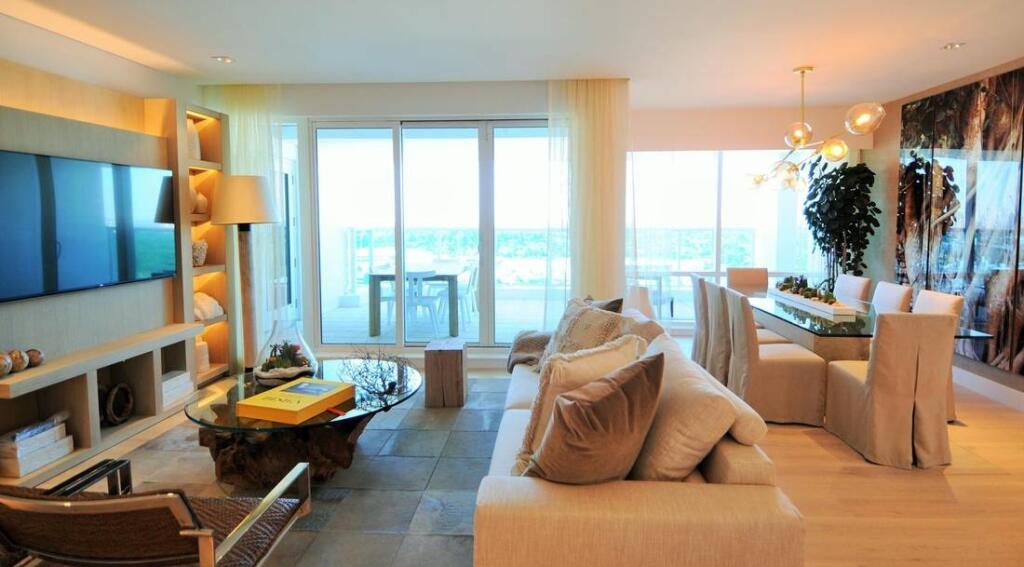 Bouchardovej apartmán je nabitý kvalitnými materiálmi a luxusom.