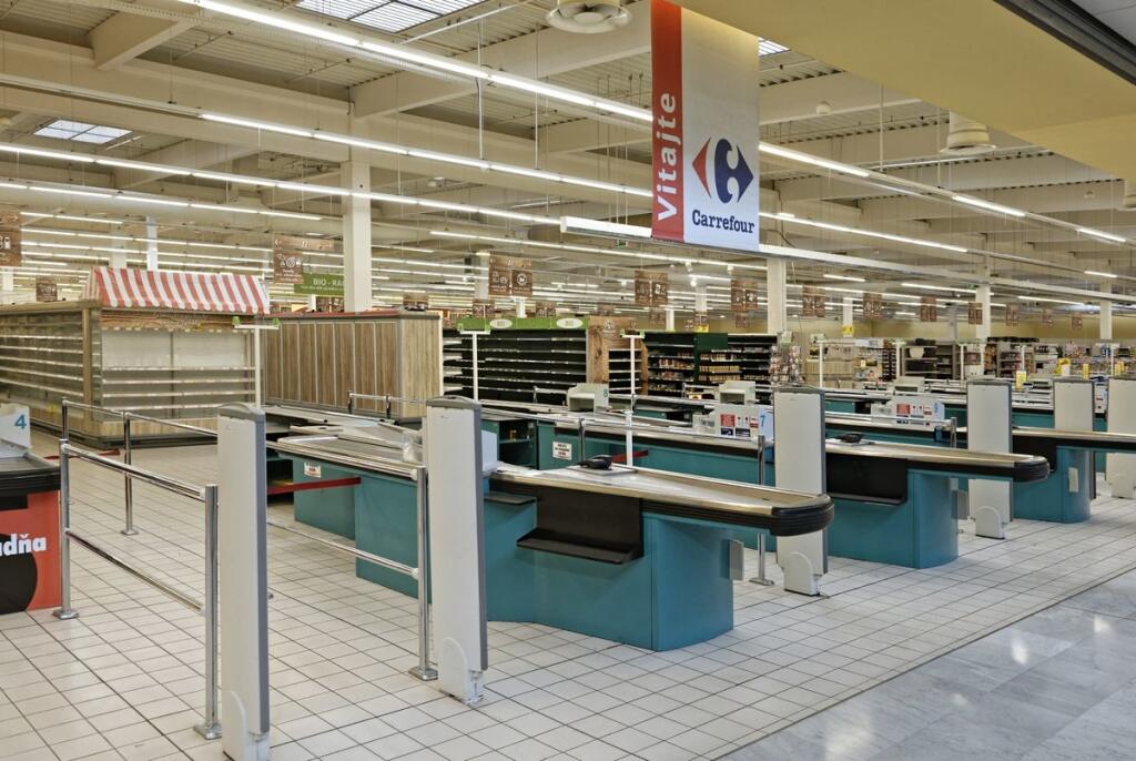 Predajňa Carrefour v OC Cassovia