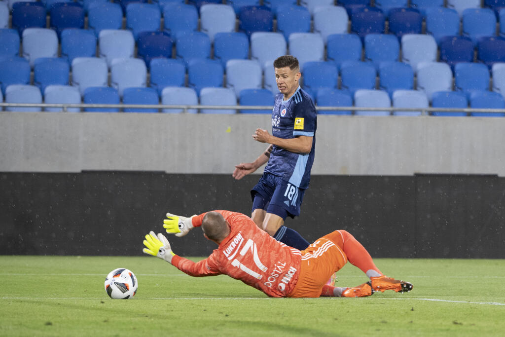 Slovan čaká v 2. kole Ligy majstrov veľmi náročná prekážka.