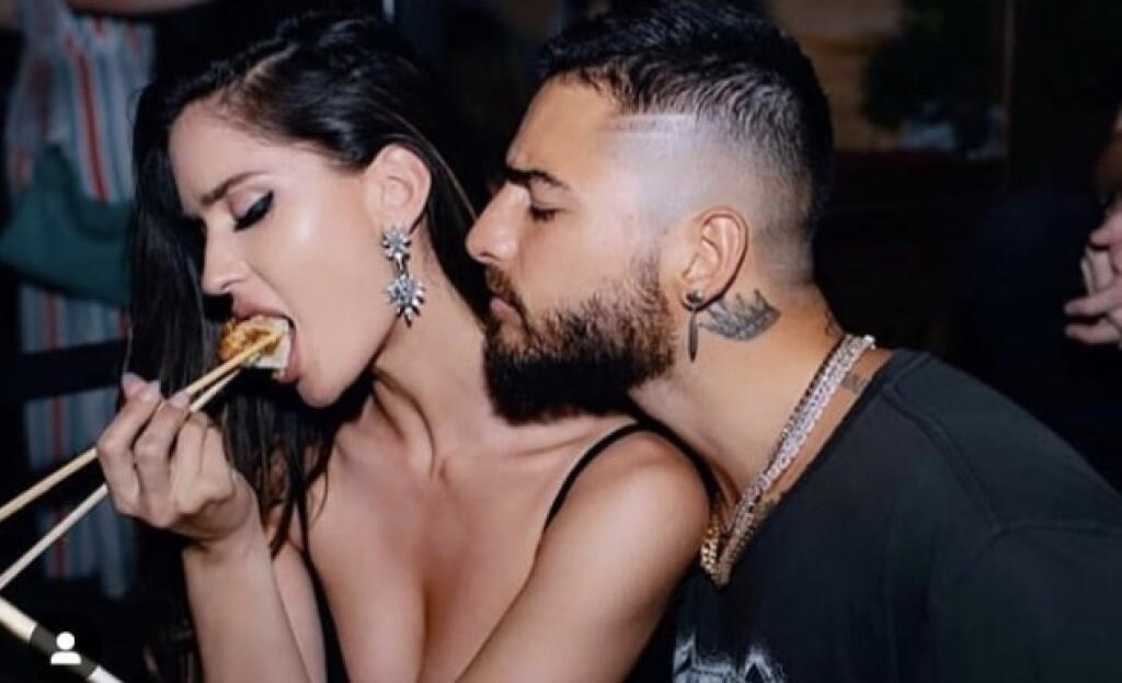 Maluma a Natalia Barulich na jar tohto roka.