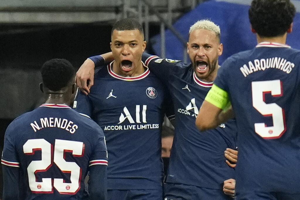 Na odchode z francúzskeho klubu je aj jeho spoluhráč Kylian Mbappe, ktorý má v lete údajne nakročené do Realu Madrid.