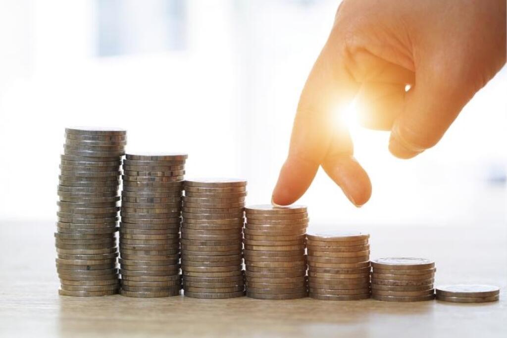 Najčastejšie sa falšujú 50-eurové bankovky. Rozoznáte ich od pravých?