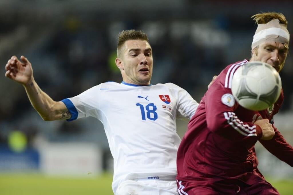 Erik Jendrišek odohral v drese slovenskej reprezentácie 37 zápasov.
