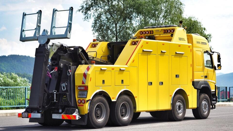 Vyprosťovacie transportér ESSEL Recovery
