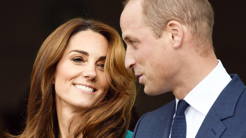 Manželia Kate a William čelia kritike.