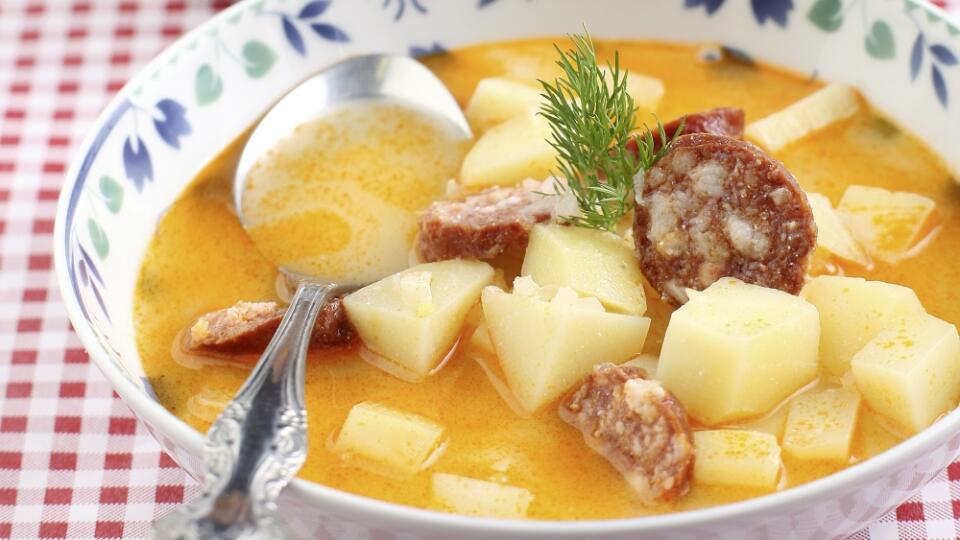 Bryndzová s klobásou