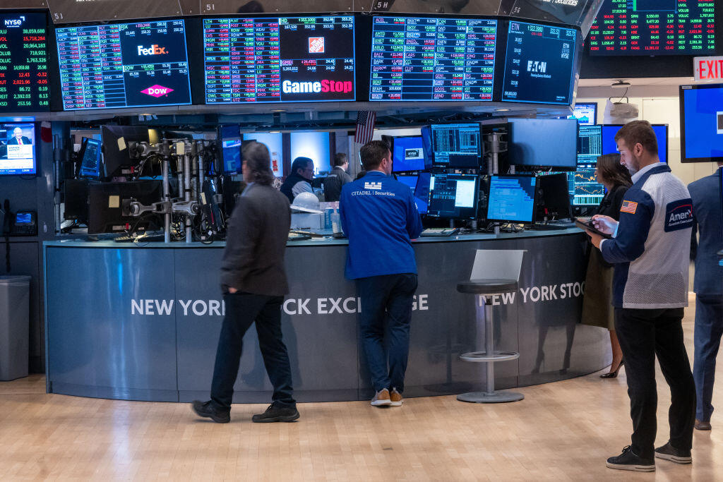 Stock Markets Open On Tuesday Morning