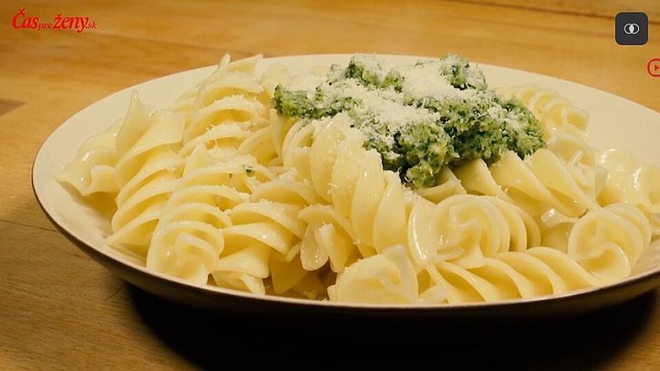 Brokolicové pesto