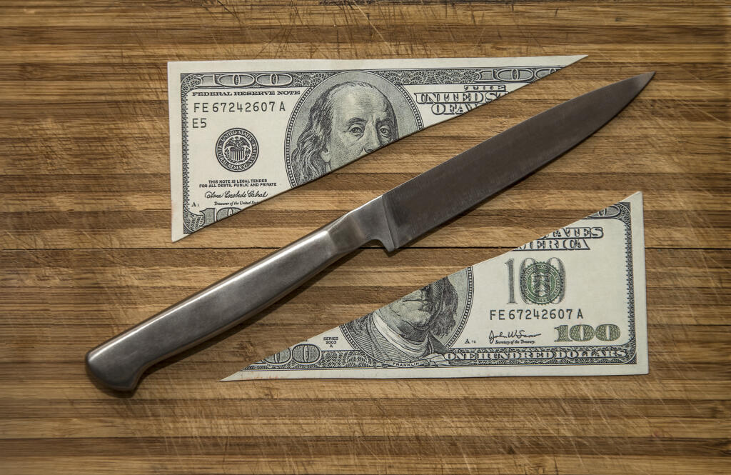 Sign,,Symbol,,Idea,,,Concept,Of,Money,Divide,-,Cutting