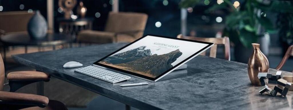Microsoft ide naplno do 3D. Predstavil aj desktop Surface Studio