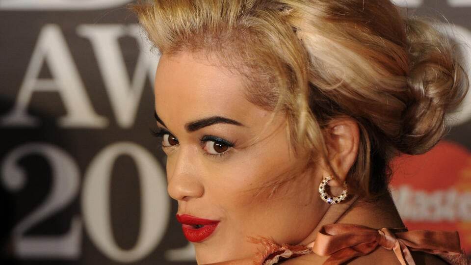 Brit Awards 2013 - Red Carpet Arrivals