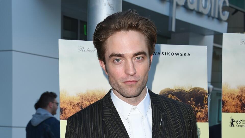 Hlavná hviezda Twilight Robert Pattinson dorazil do Varov veľmi rozladený.