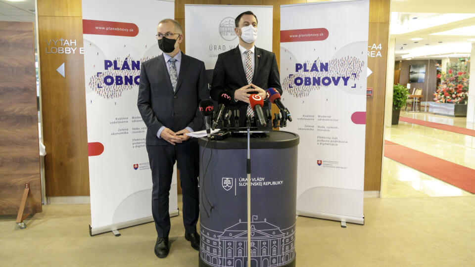 Online diskusiu k plánu obnovy otvoril E. Heger a Ladislav Miko z Európskej komisie v SR 15. decembra 2020.