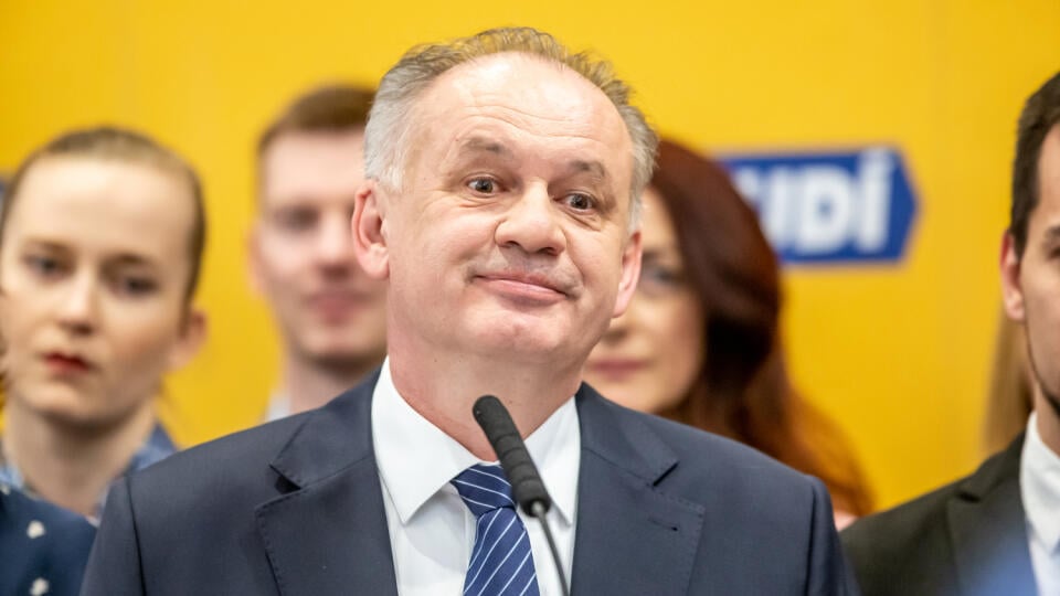 Na snímke je Andrej Kiska počas tlačovej konferencii v Bratislave.