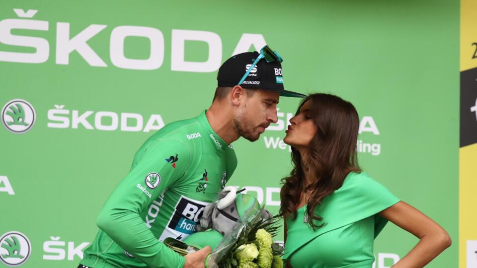 Sladká pusa pre slovenského cyklistického šampióna po 7.etape na Tour de France