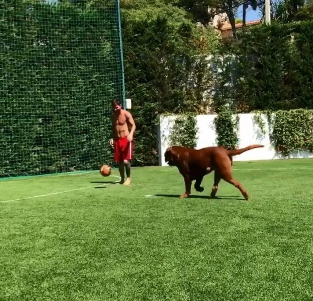 Náhľad do Messiho súkromia