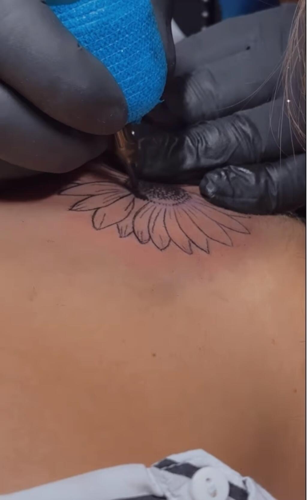 Vanessa zvolila motív slnečnice a splnila si tak ďalší veľký sen