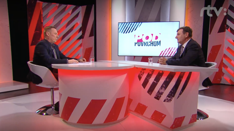 Príprava. Päť dní pred výpoveďou bol Imrecze hosťom relácie Mareka Vagoviča Pod povrchom v RTVS. Niektorí členovia Rady RTVS to kritizovali.