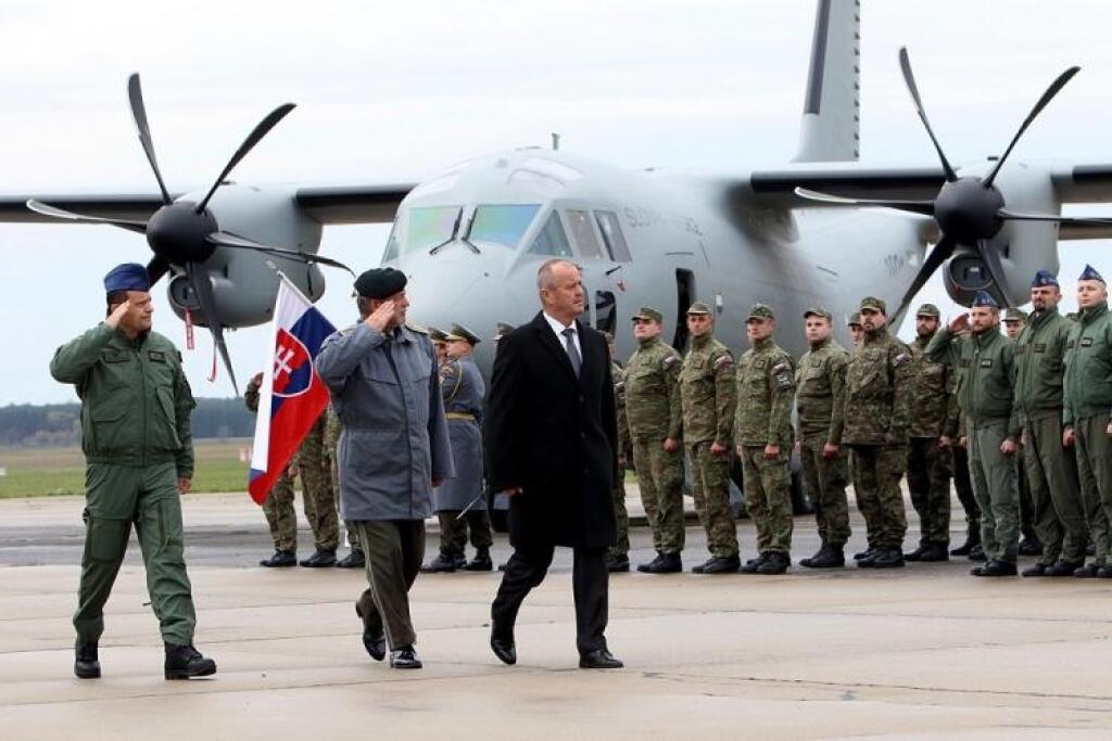 Chaos na ministerstve obrany pokračuje