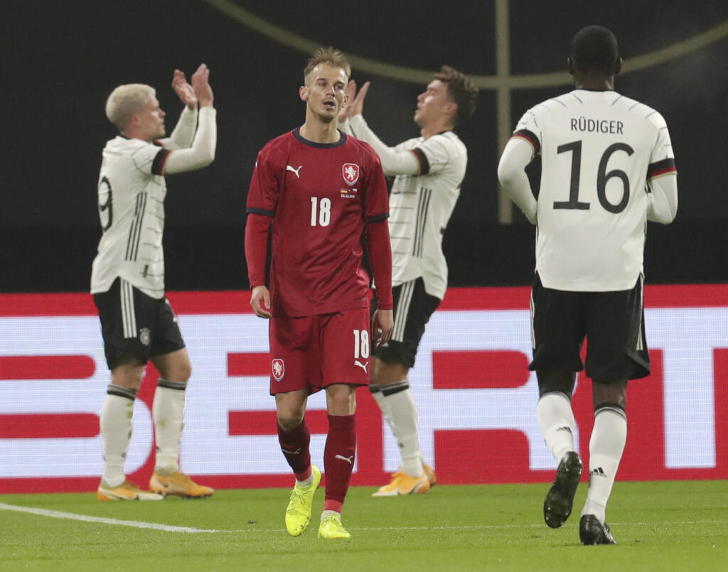 Václav Černý pôsobí už 6 rokov v Holandsku, kde doteraz vystriedal tri kluby. Momentálne oblieka dres Twente Enschede.
