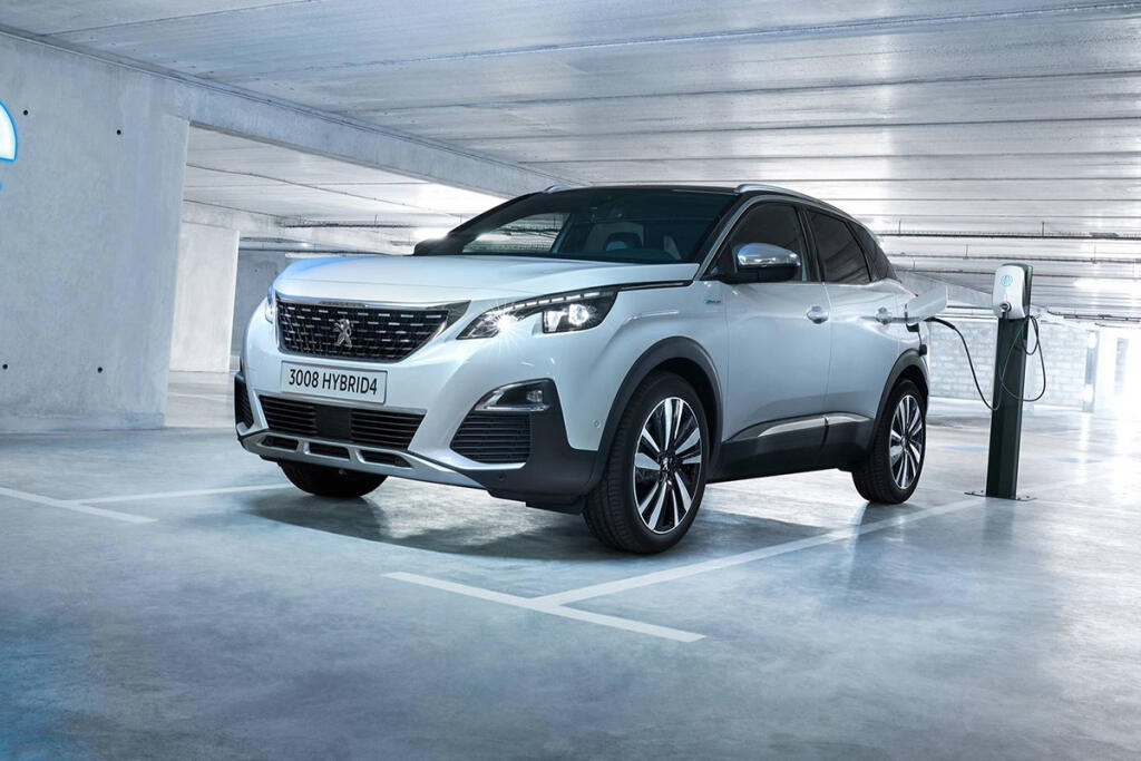 Peugeot Hybrid - na pohon všetkých kolies 3008 čakalo viac zákazníkov
