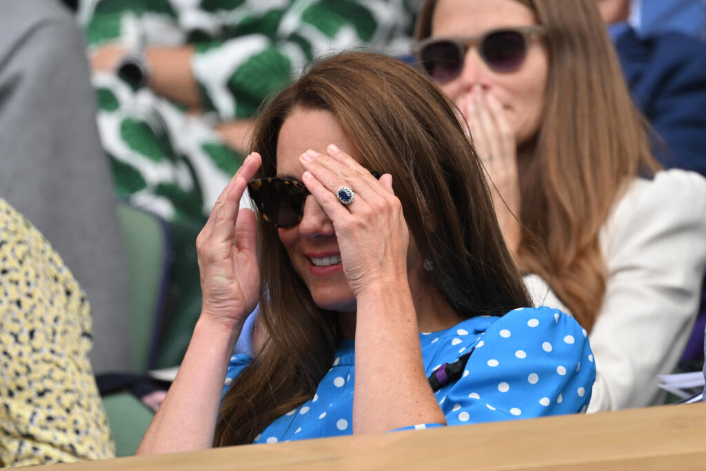 Vojvodkyňa Kate nie je typ fanúšika, ktorý zápasy sleduje potichu a bez emócií. Aj počas štvrťfinále Wimbledonu strúhala jednu grimasu za druhou a zápasy poriadne prežívala.