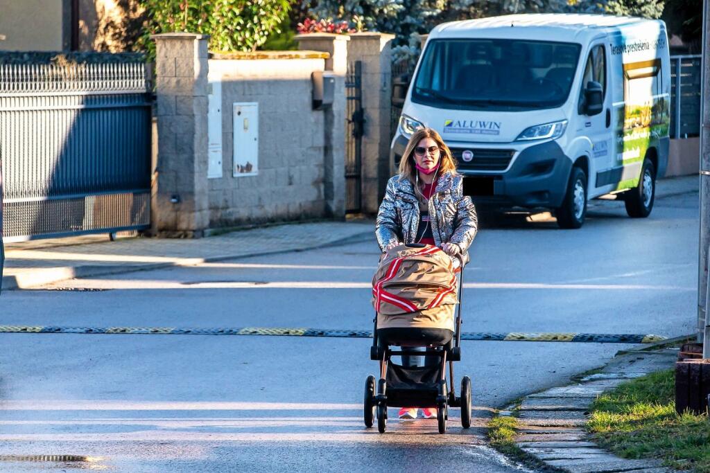 MONIKA BEŇOVÁ