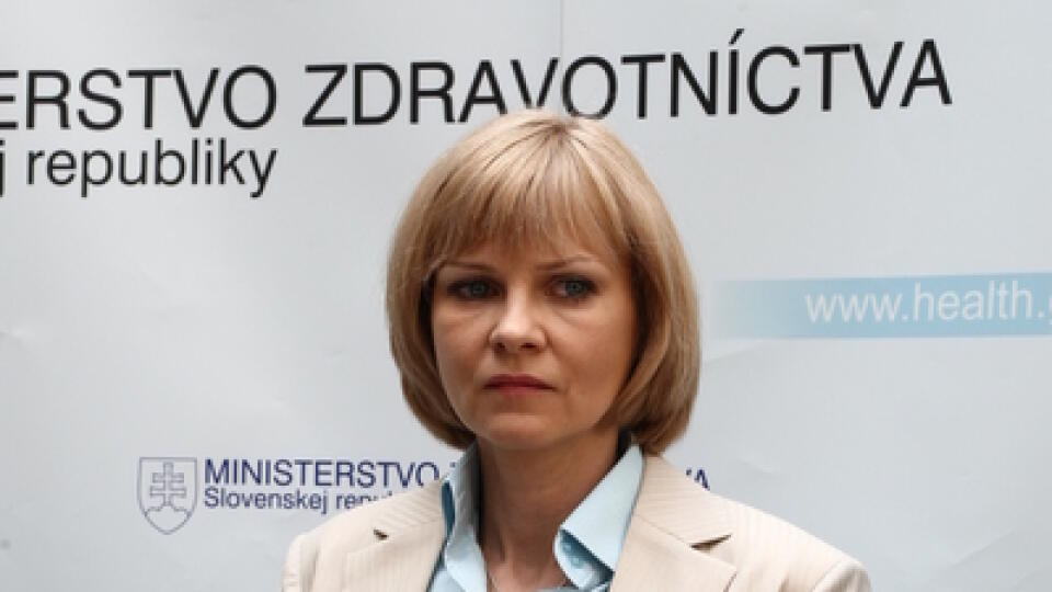 Lekári sa majú stretnúť s ministerkou zdravotníctva Zuzanou Zvolenskou, aby prerokovali ich platy.