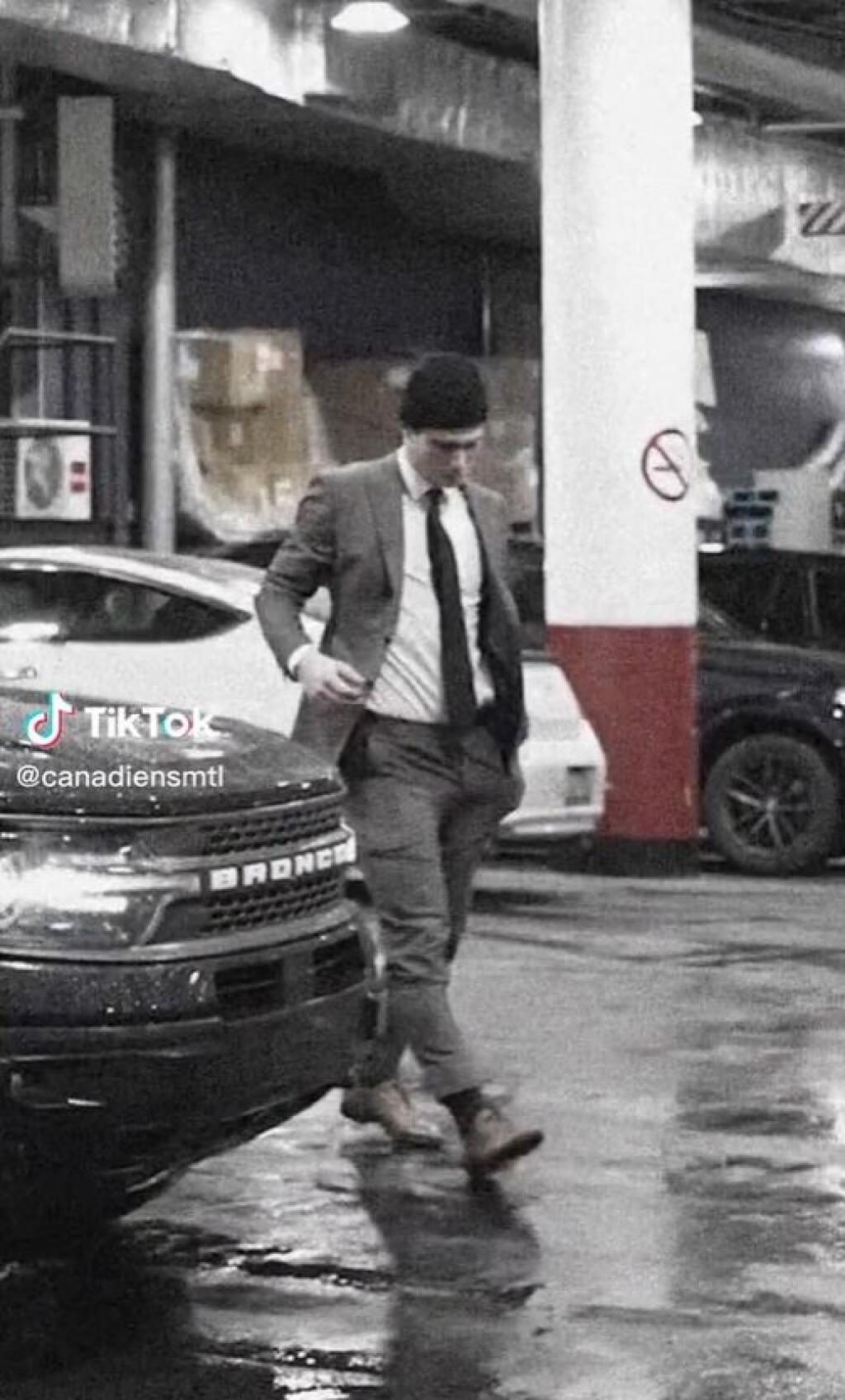 Slafkovský spolupracuje s automobilkou Ford a vďaka tomu sa vozí aj na takýchto