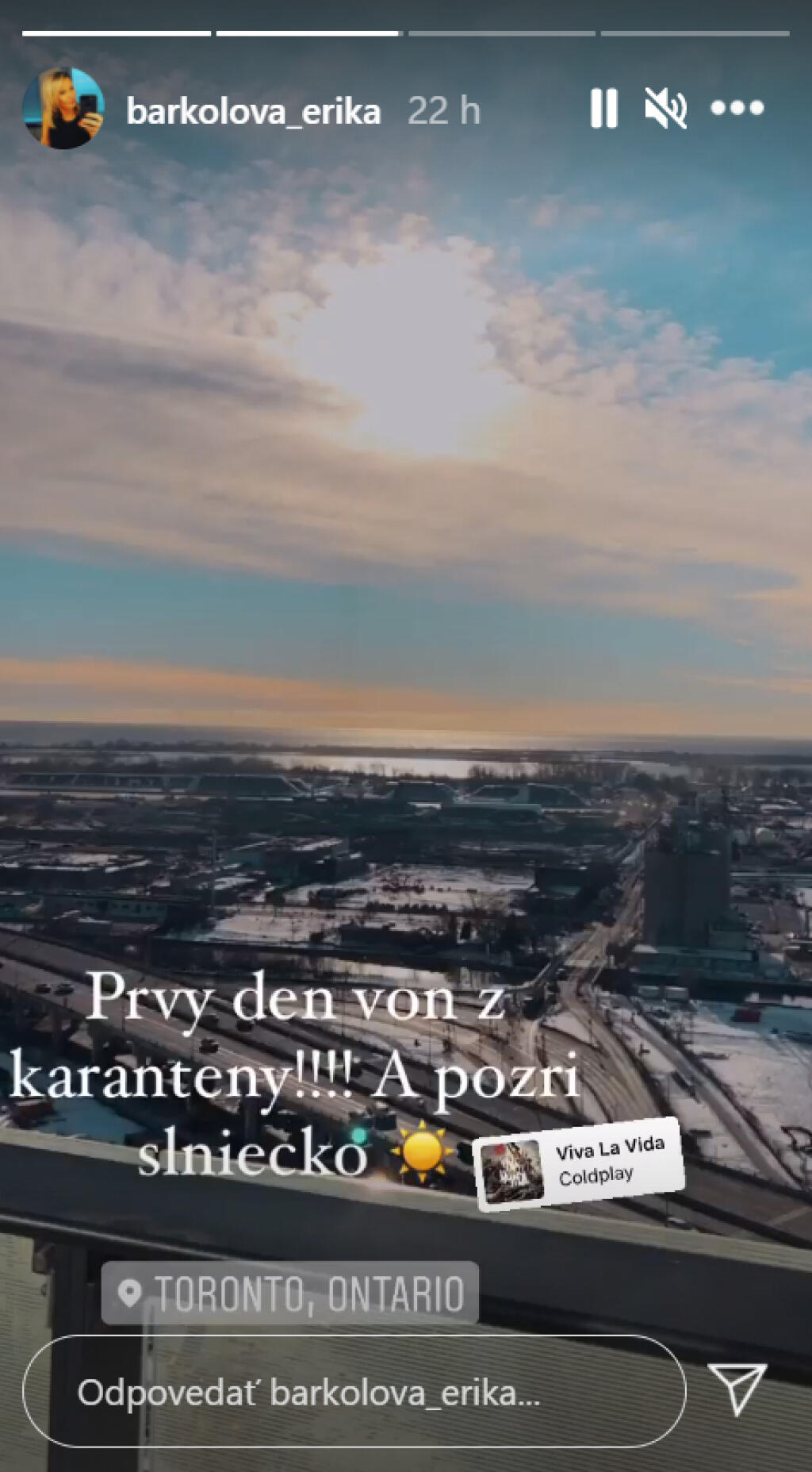 S DOKONALÝM VÝHĽADOM V Toronte býva moderátorkina dcéra v krásnom industriálnom apartmáne.