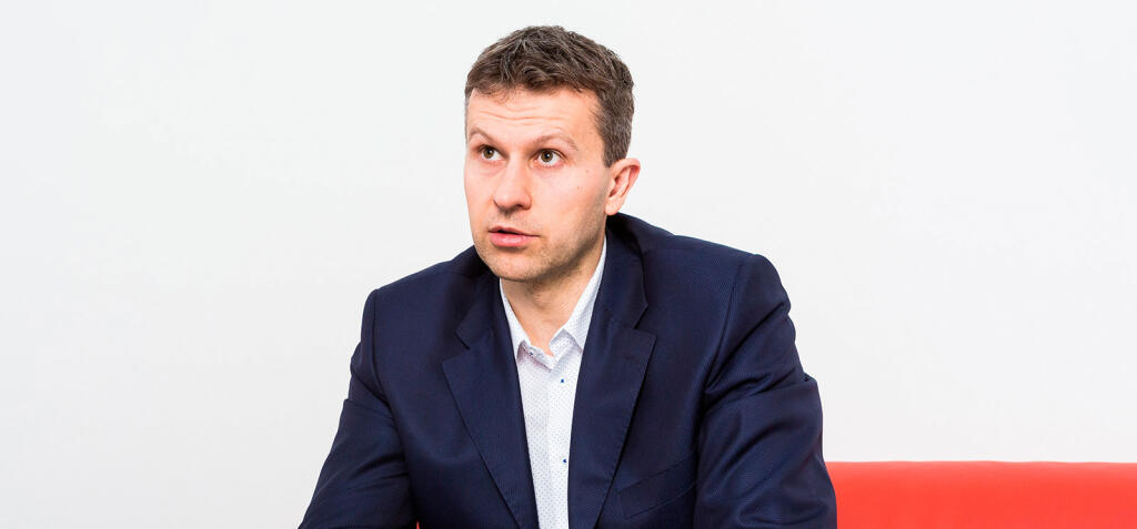 Po zdravotníctve či letectve ide Hartenberg aj do e-shopov
