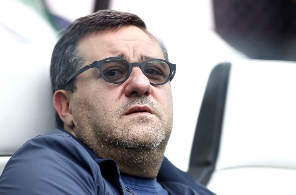 Mino Raiola je jedným z najznámejších futbalových agentov na svete.