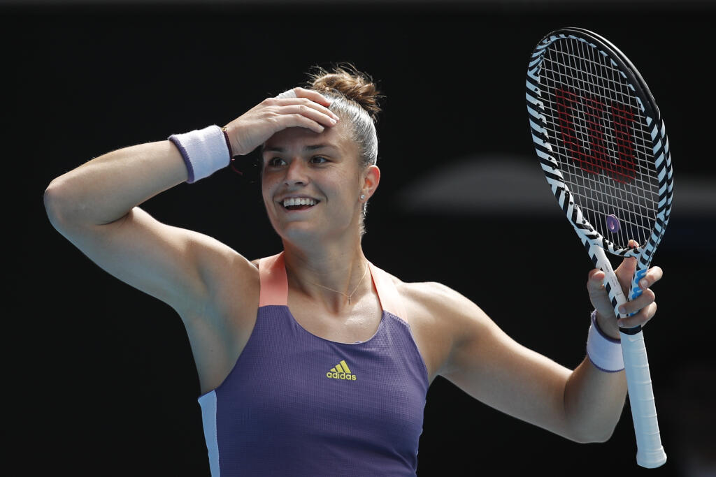 Grécka tenistka Maria Sakkariová oslavuje víťazstvo po zápase proti Američanke Madison Keysovej v 3. kole dvojhry na grandslamovom turnaji Australian Open 24. januára 2020 v Melbourne.