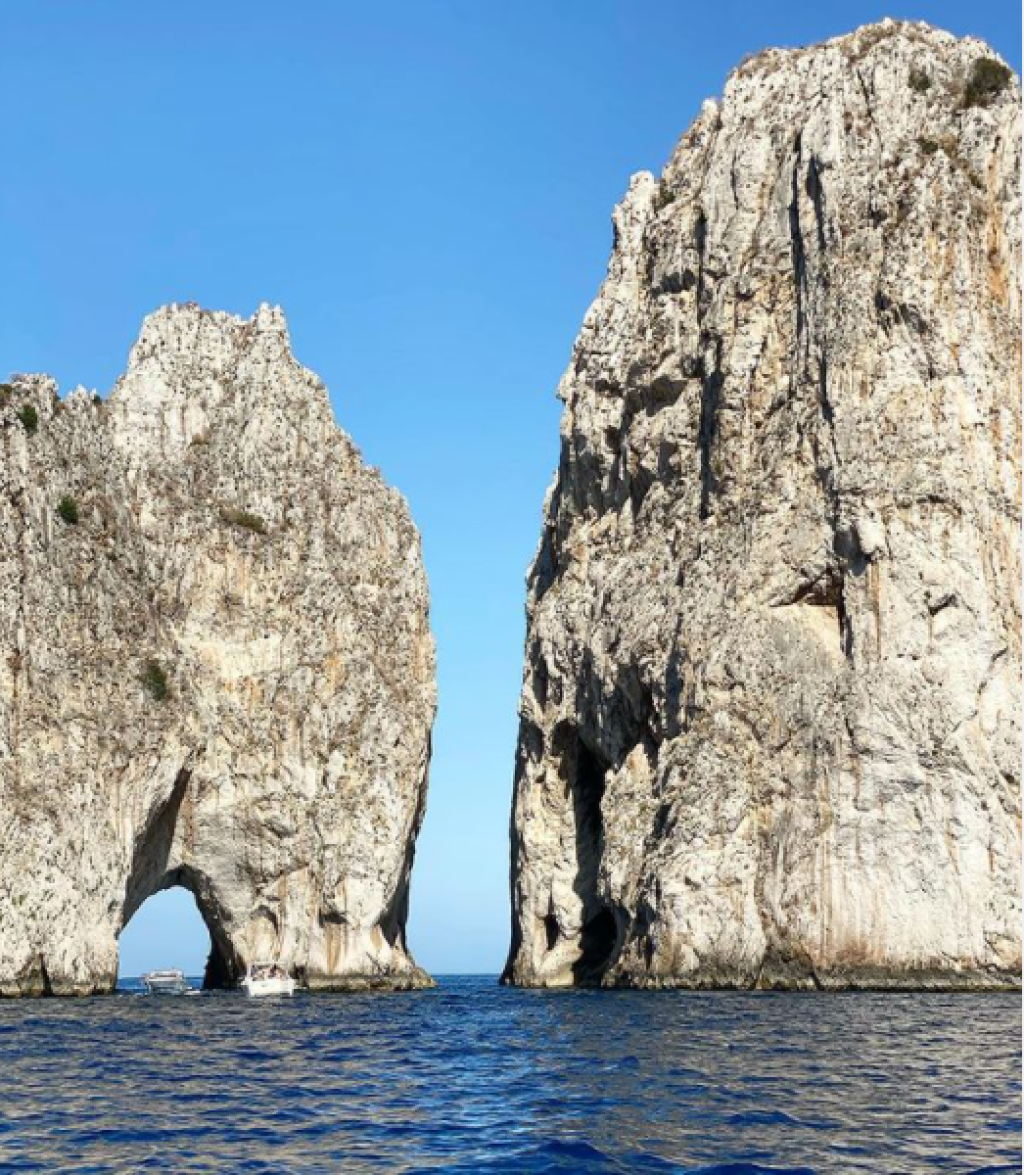 Bývalá priateľka a matka Kollárových dvoch detí zverejnila na sociálnej sieti záber z talianskeho ostrova Capri.