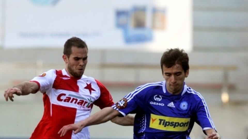 Zľava Jan Kysela zo Slavie a Tomáš Hořava z Olomouca.