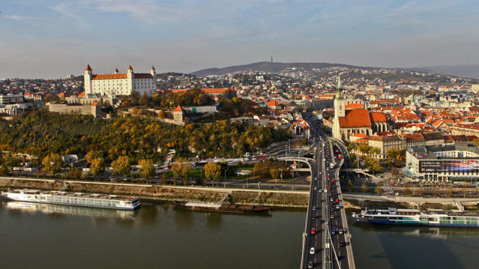 Bratislava si udržala ekonomický rast aj počas krízy pred štyrmi rokmi.