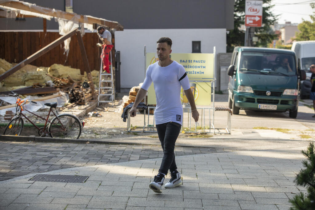 Medzi prvými prišli na zraz Slovenskej futbalovej reprezentácie Juraj Kucka, Peter Pekarík či Dominik Greif.