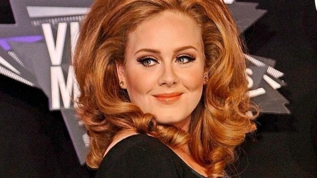 Adele je dva roky po rozchode oficiálne rozvedená!