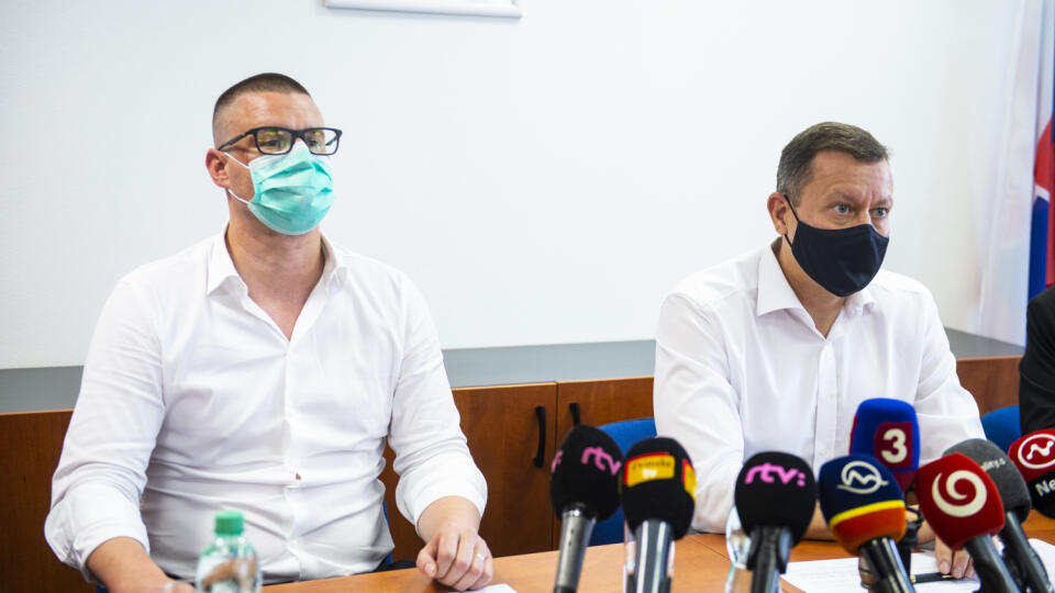 Sud Musel Prepustit Troch Clenov Skupiny Takacovci Sud Musel Prepustit Troch Clenov Skupiny Takacovci