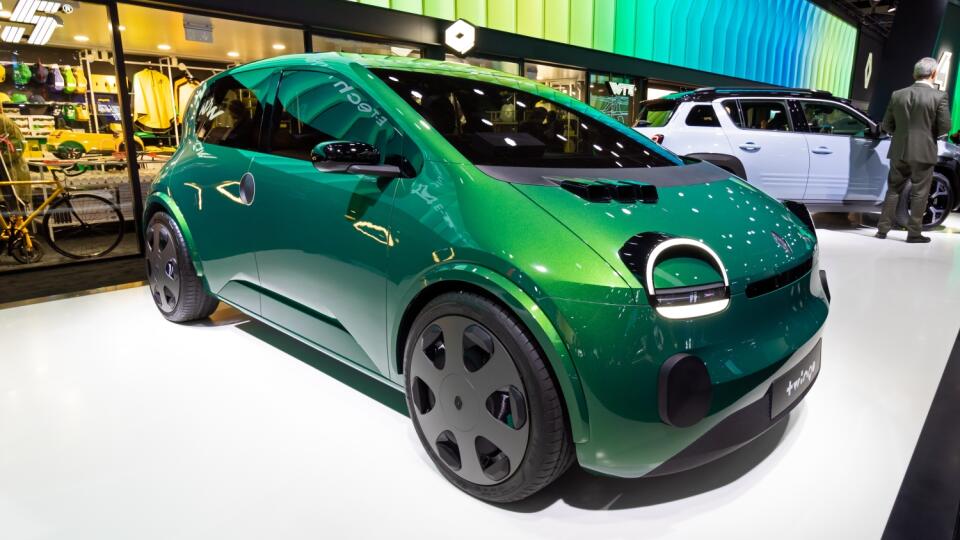 Renault,Twingo,E-tech,Prototype,(2026),Ev,Car,At,The,Paris