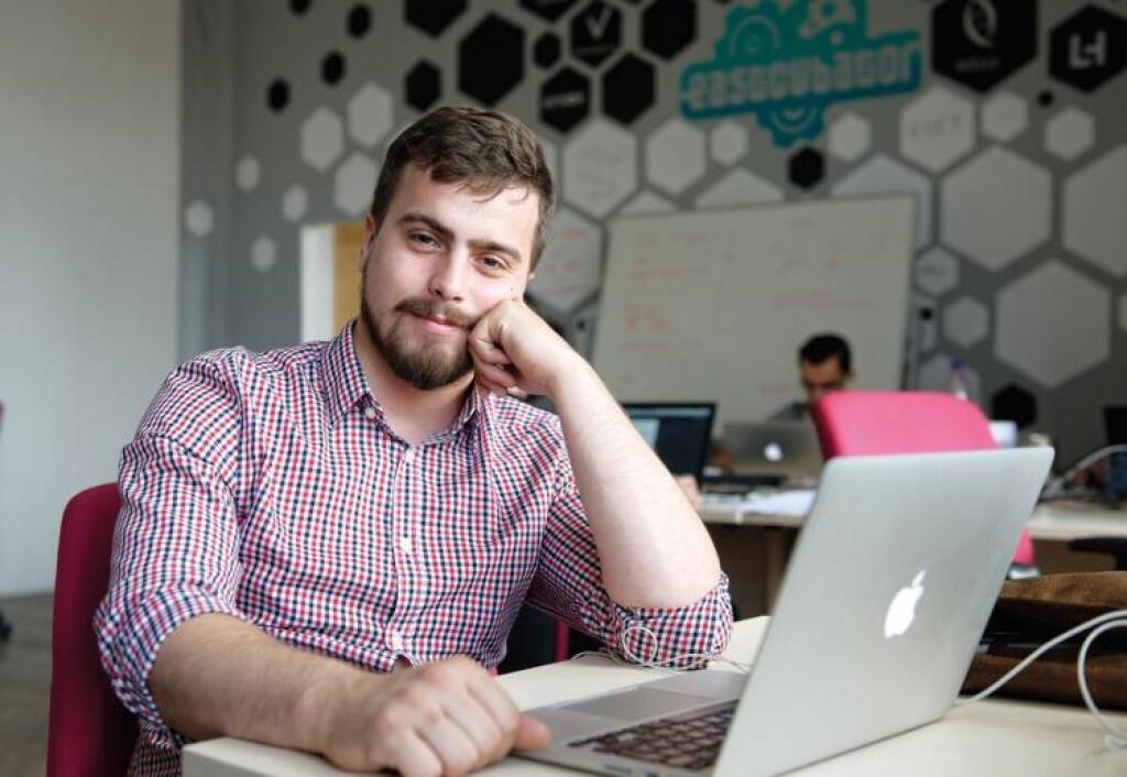 Akcelerátor: Tam, kde start-upom miešajú redbull