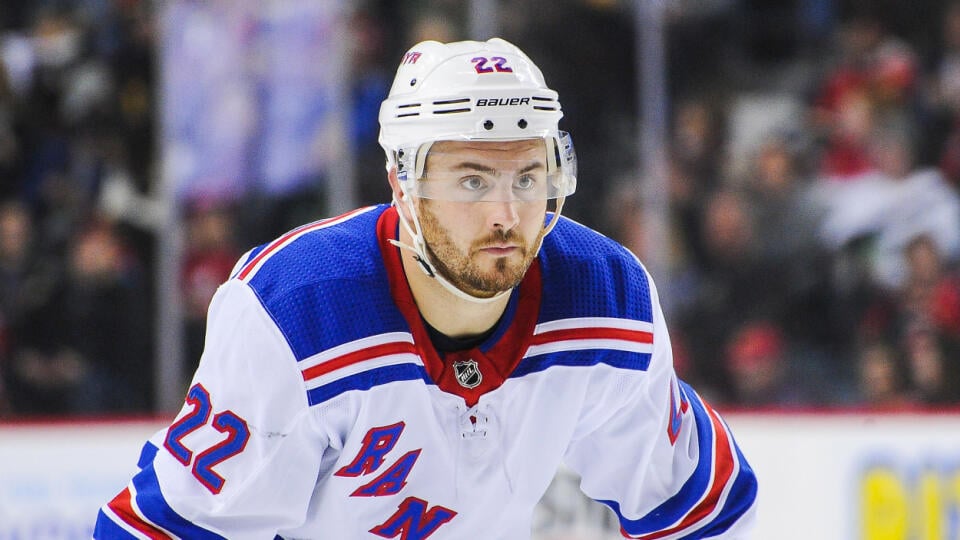 Vedenie klubu NHL New York Rangers vykúpilo amerického obrancu Kevina Shattenkirka zo zmluvy.