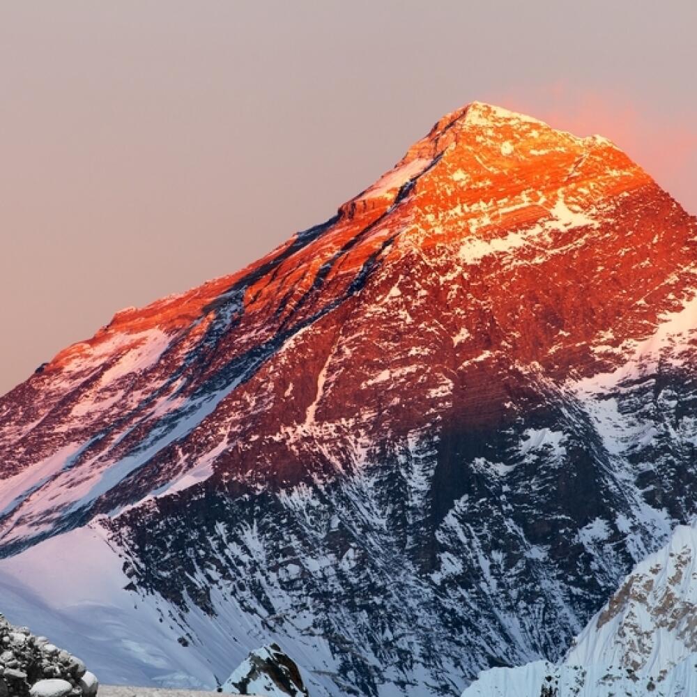 Evening,Colored,View,Of,Mount,Everest,From,Gokyo,Valley,With