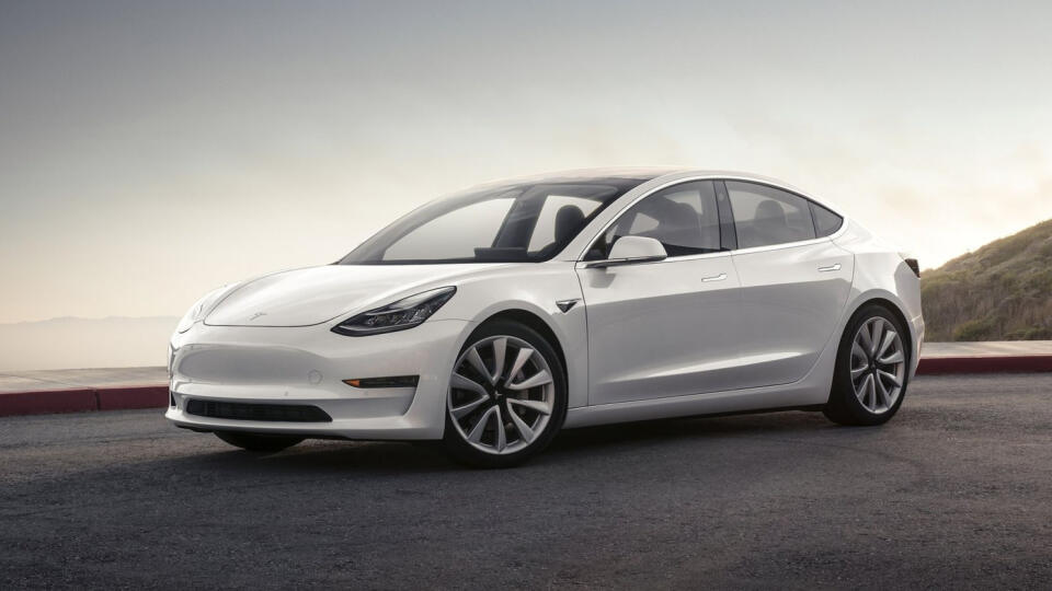 Tesla Model 3.