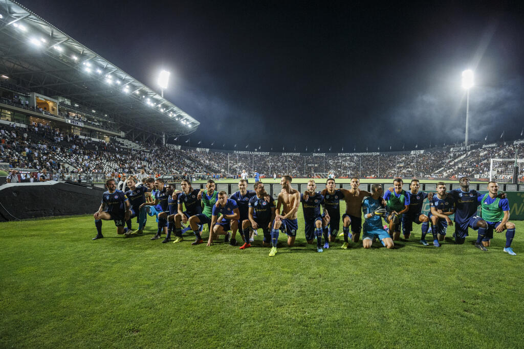Futbalisti Slovana sa tak budú musieť zaobísť bez podpory fanúšikov a spoliehať sa naopak musia iba na svoje schopnosti.
