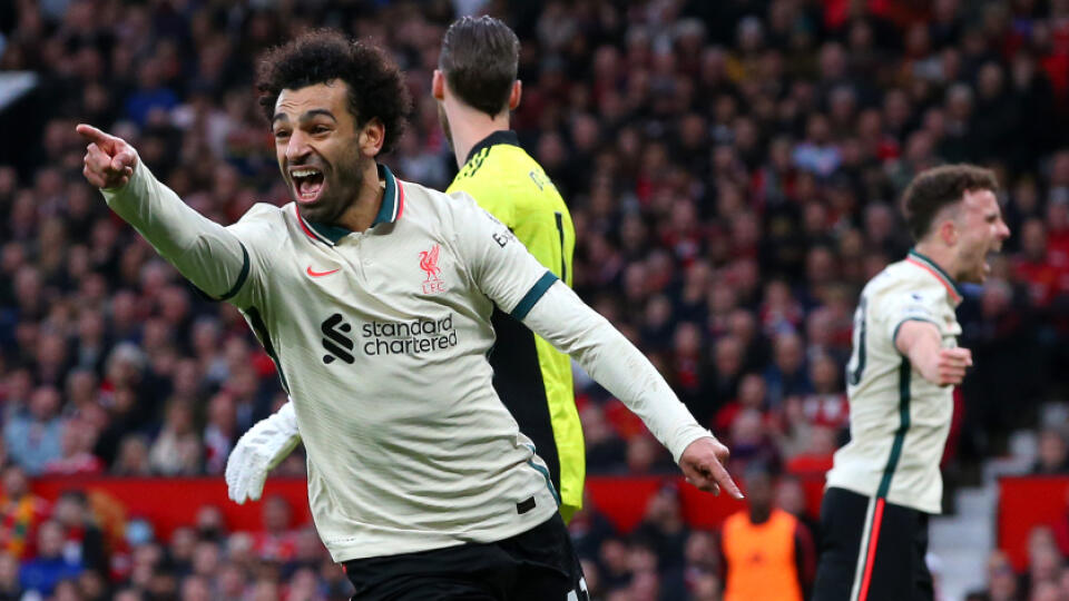 Útočník FC Liverpool Mohamed Salah bol ústrednou postavou duelu na ihrisku Manchestru United.