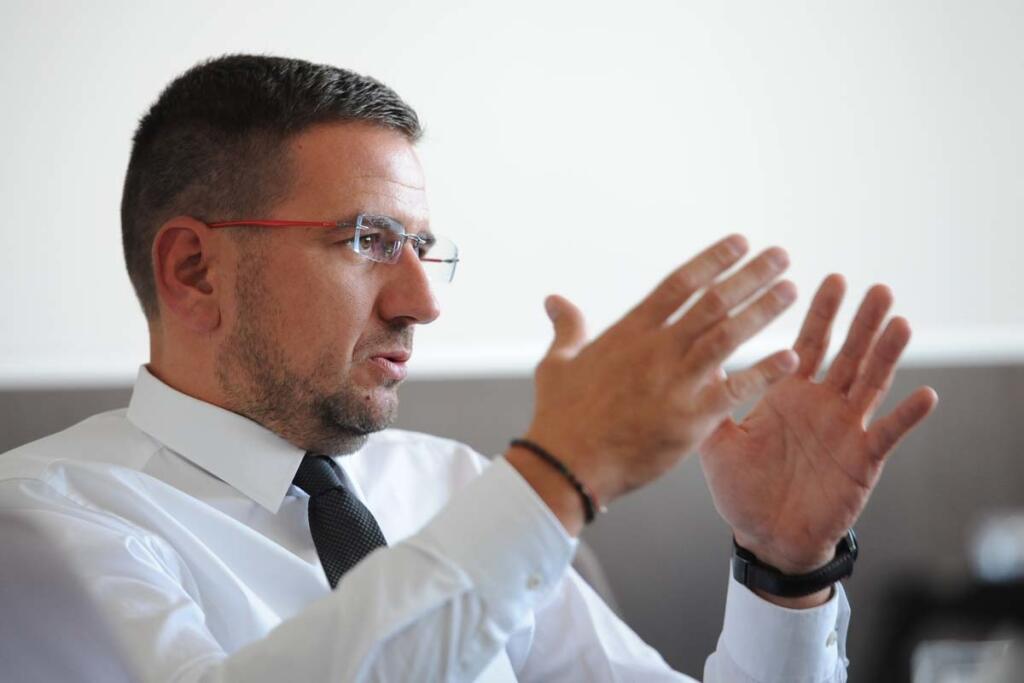 Emil Macho