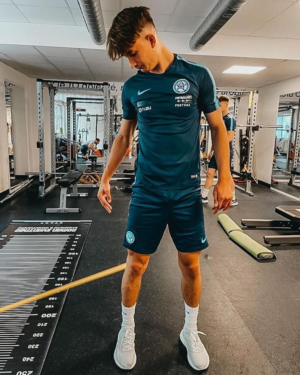 Šviderský je už roky neodmysliteľnou súčasťou mládežníckych reprezentačných výberov SR.
