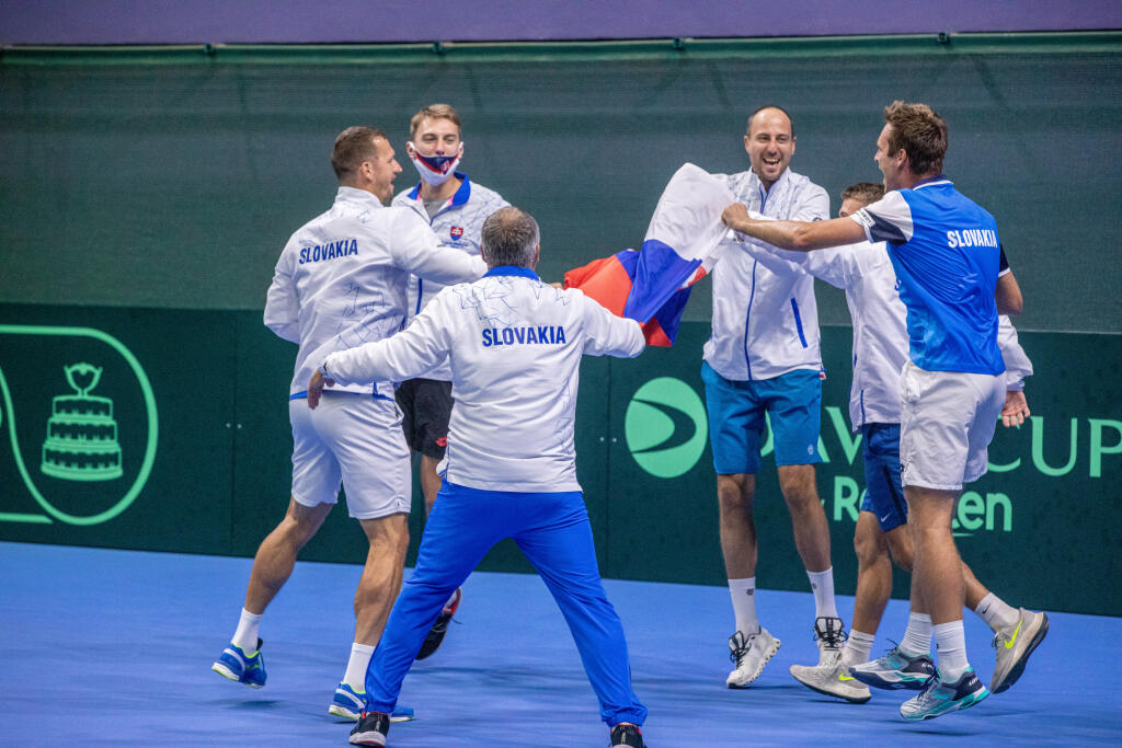 Slovenskí tenisti vyhrali nad Čile 3:1 a postúpili do kvalifikácie o finálový turnaj.