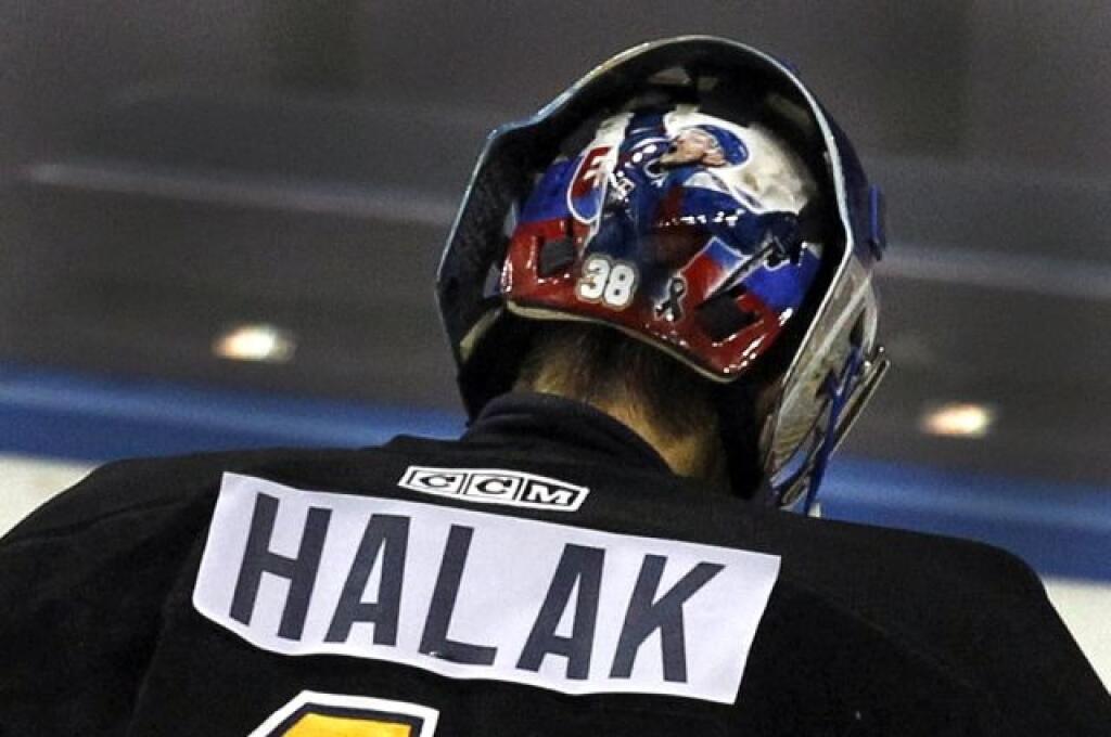 A za celú svoju kariéru v NHL nemal na svojom drese napísané priezvisko